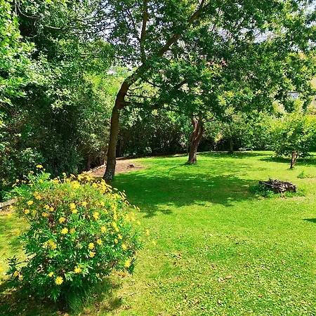 A Casina Do Rio * Neda